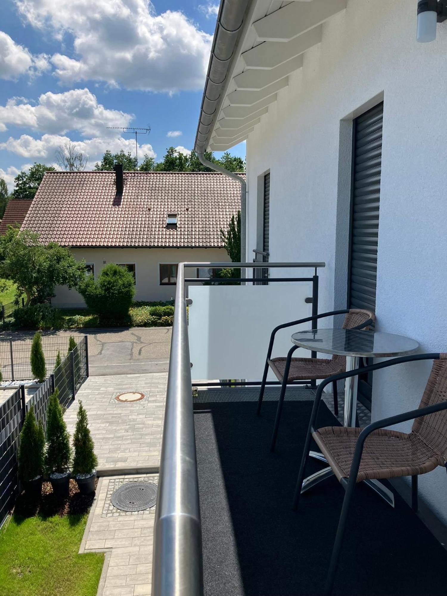 Moderne Einliegerwohnung Naehe Ingolstadt Und Bad Goegging Munchsmunster Exterior photo